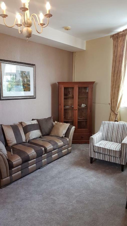 Carnegie Library: Austen Apartment 2 Bedroom Mexborough ภายนอก รูปภาพ